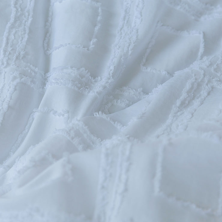 Bohemian Tufted Quilt Cover Set – 3 Pcs